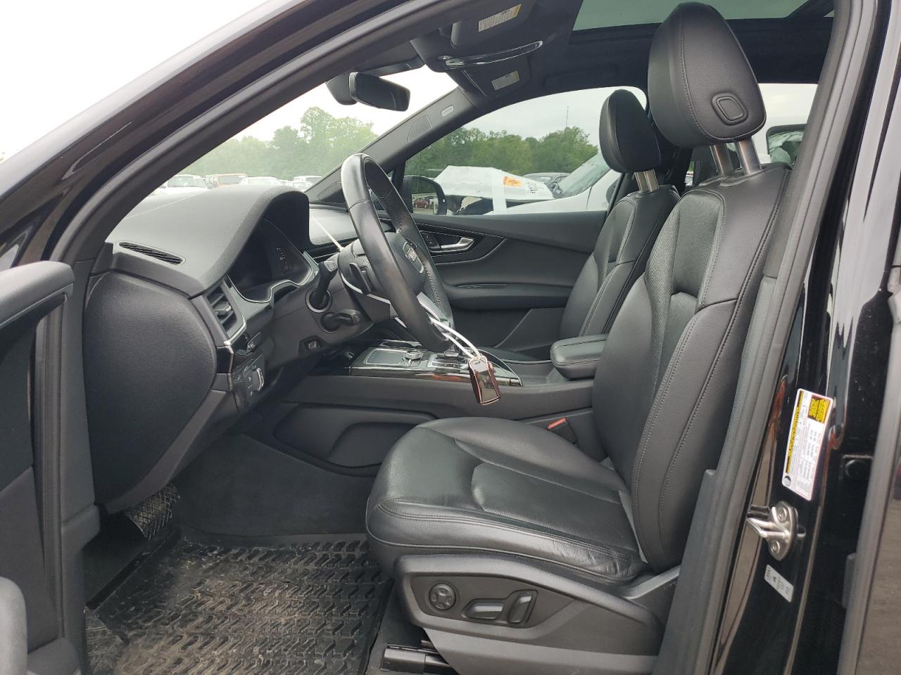 WA1LAAF72HD057383 2017 Audi Q7 Premium Plus