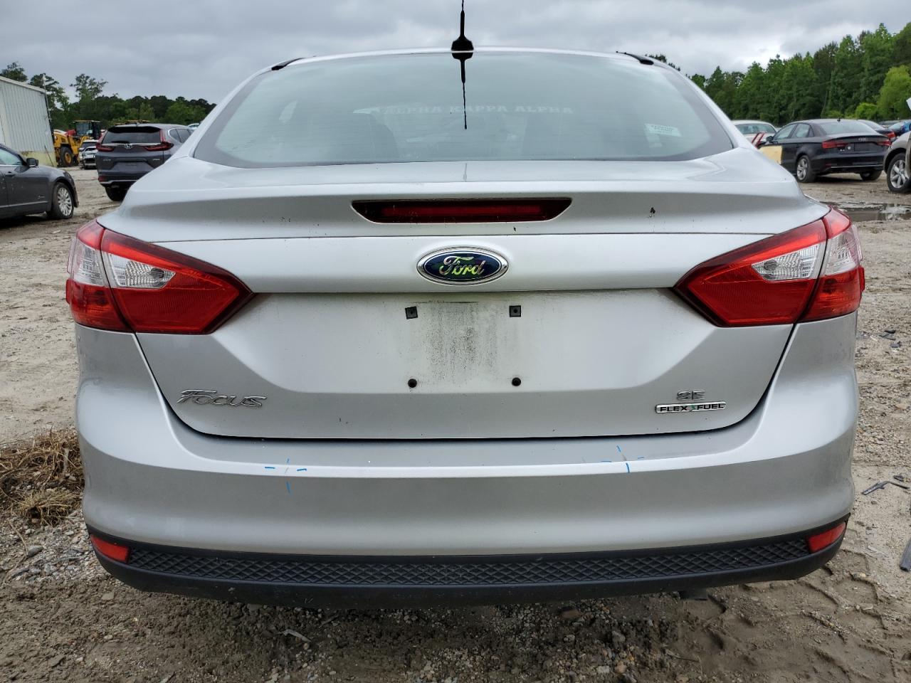 1FADP3F24DL301873 2013 Ford Focus Se