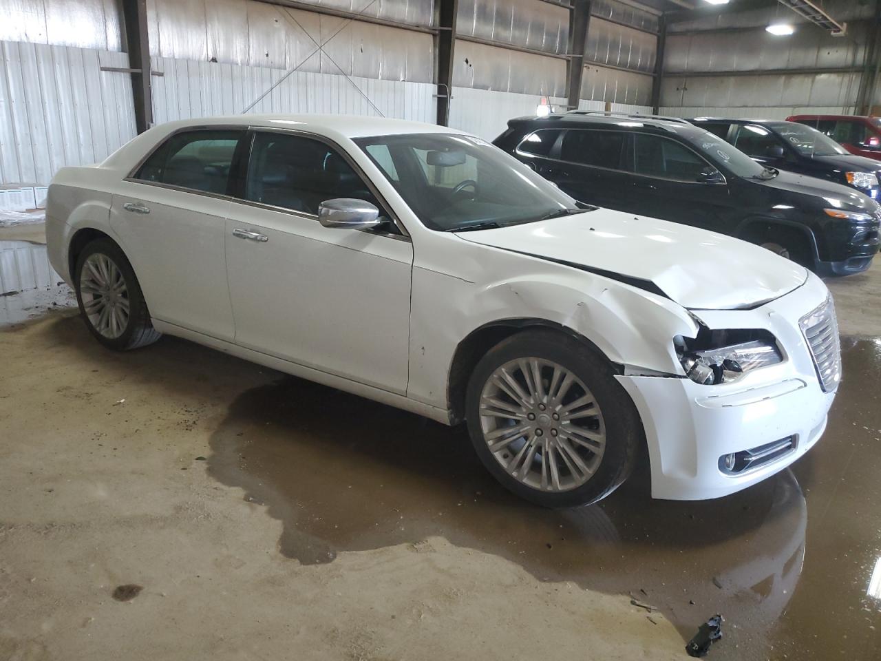 2C3CA5CG1BH579681 2011 Chrysler 300 Limited