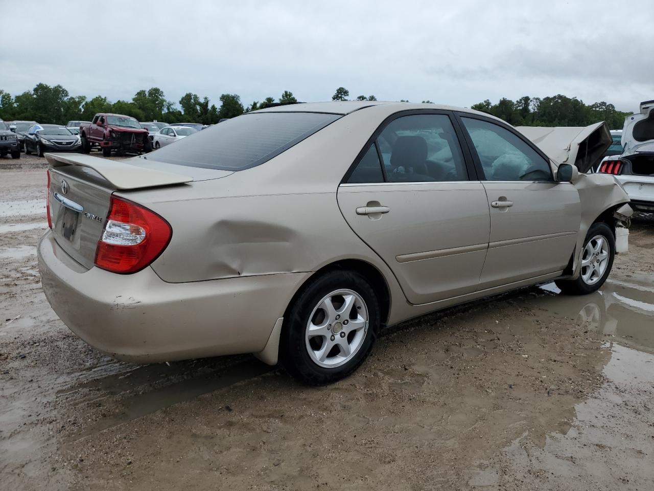 4T1BE32K73U215703 2003 Toyota Camry Le