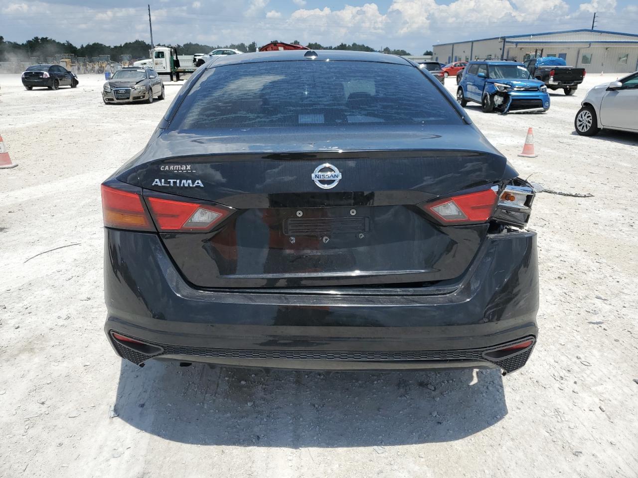 1N4BL4BV2KC158640 2019 Nissan Altima S