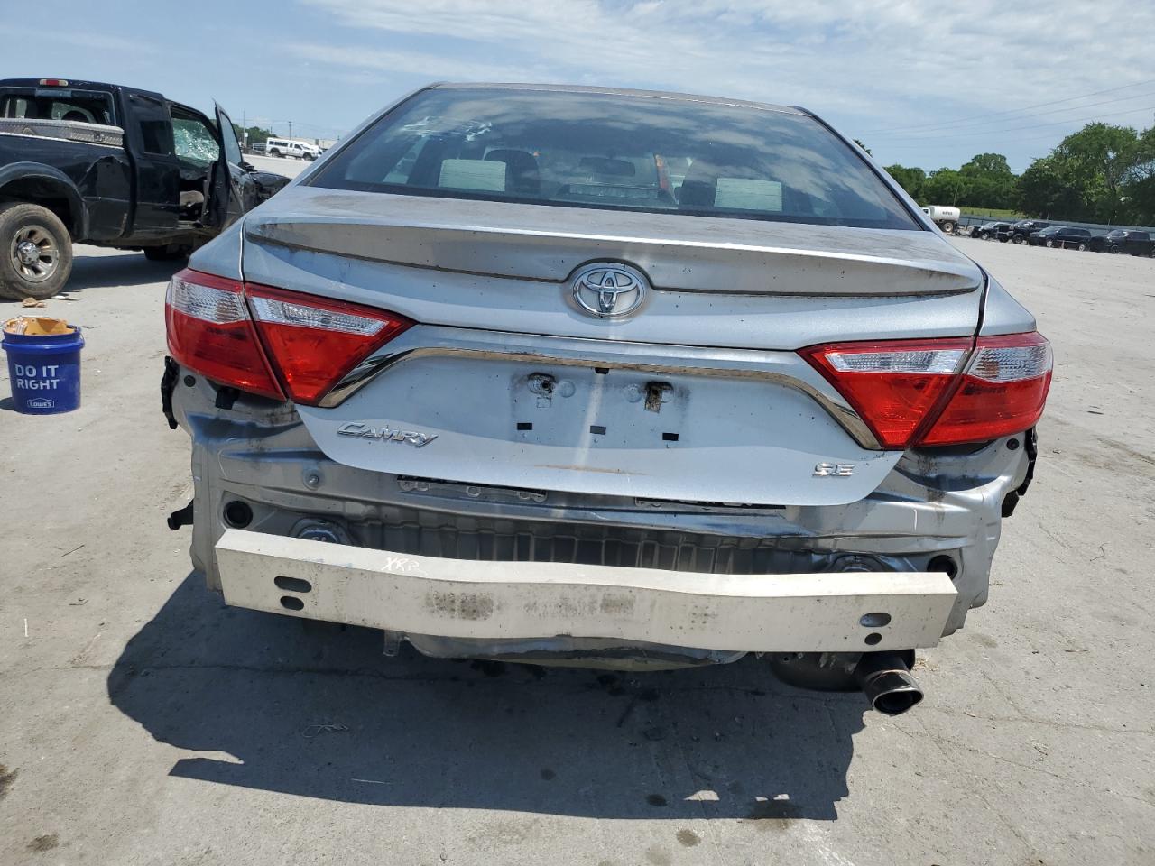 4T1BF1FK4HU713165 2017 Toyota Camry Le