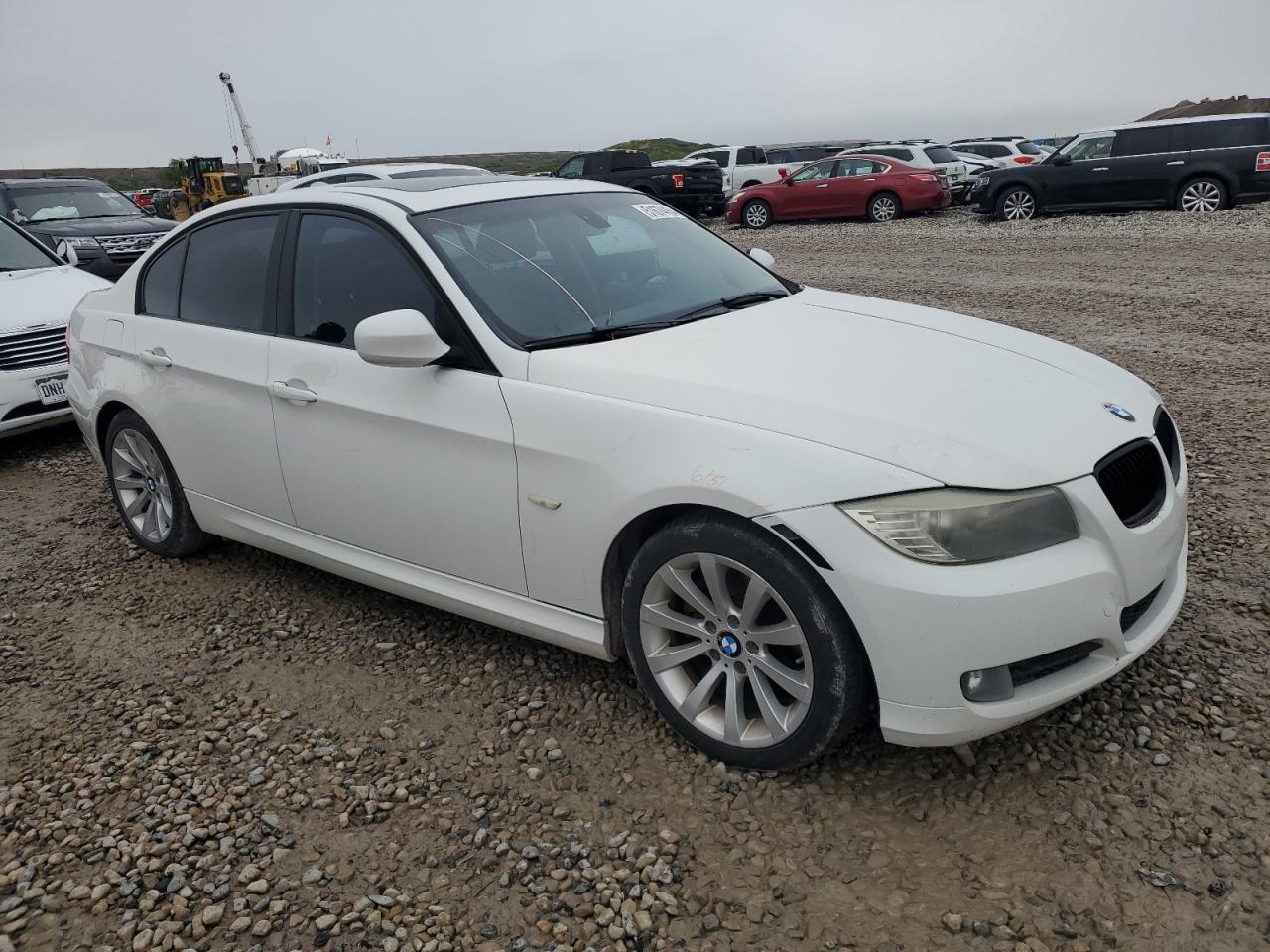 WBAPH7G56BNN07148 2011 BMW 328 I