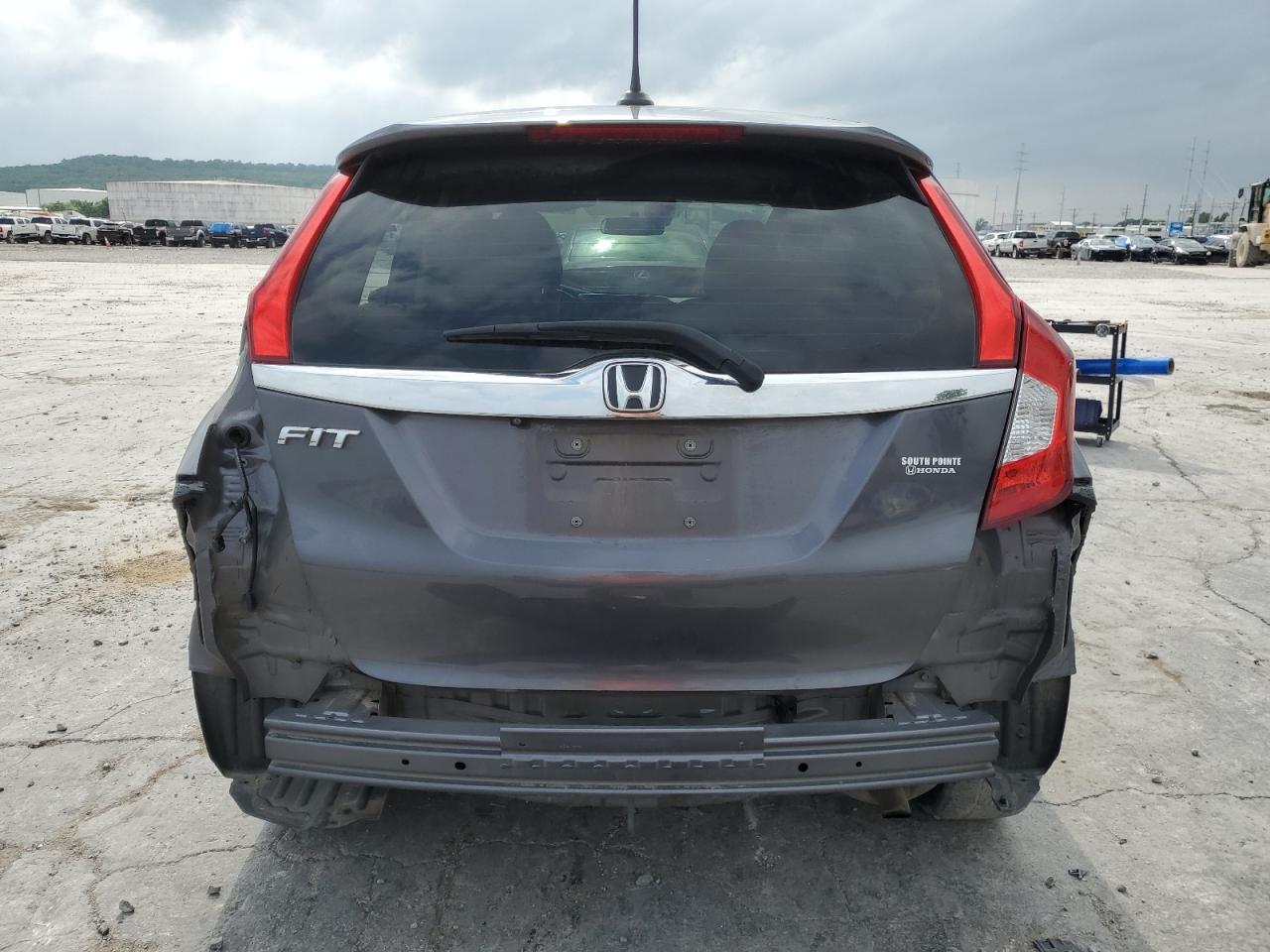 3HGGK5H90JM722352 2018 Honda Fit Ex