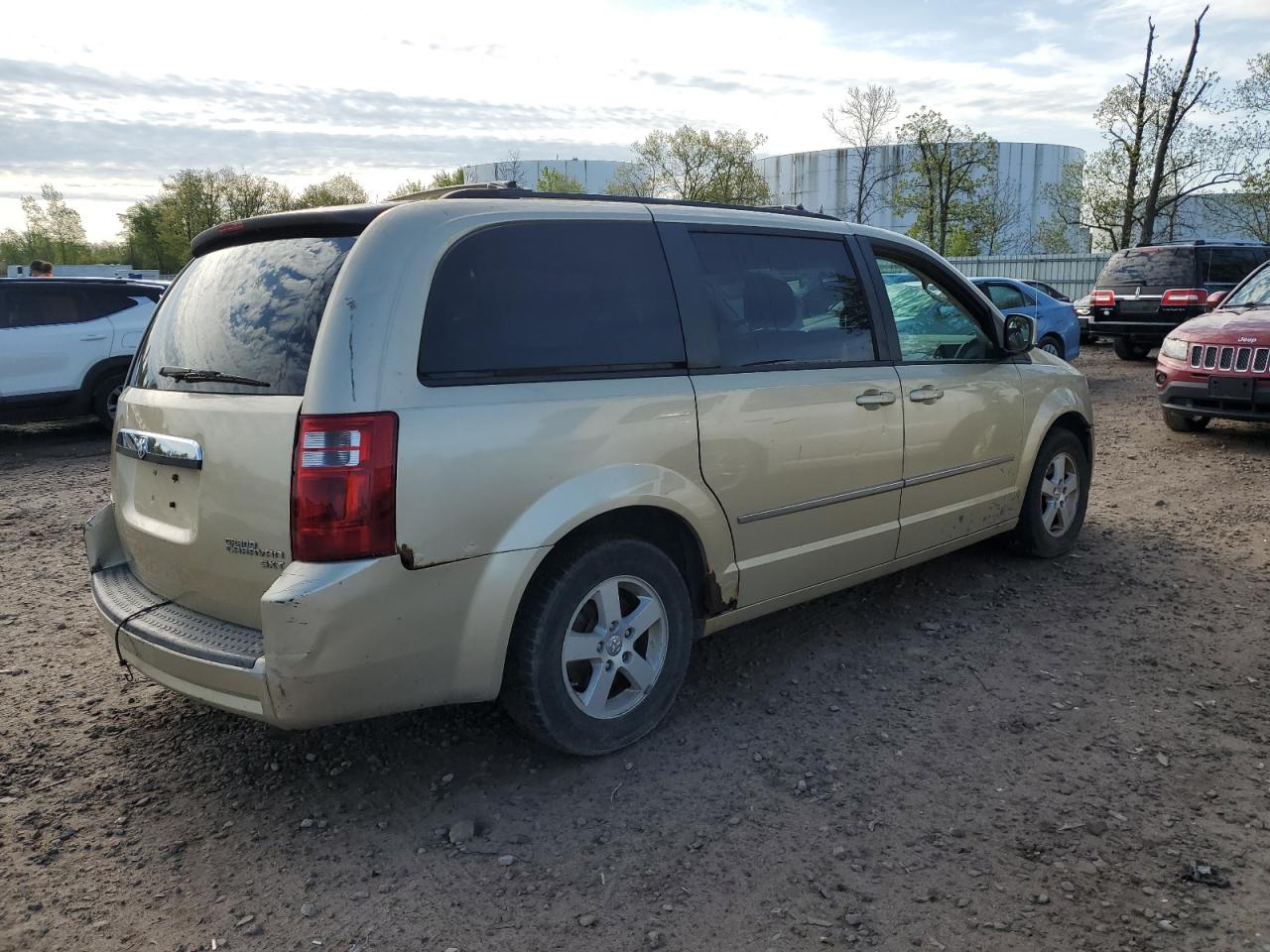 2D4RN5D16AR369268 2010 Dodge Grand Caravan Sxt