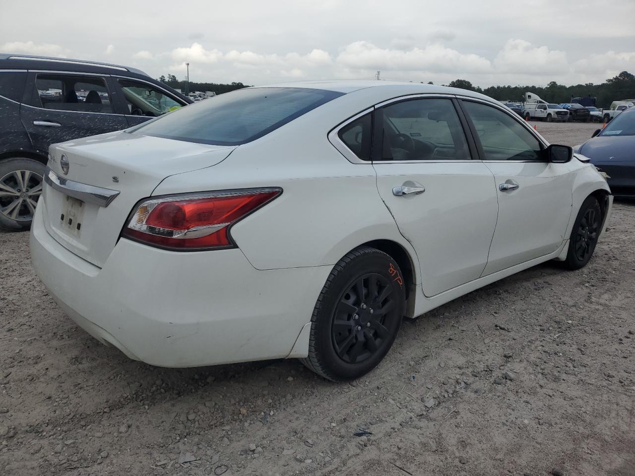 1N4AL3AP1FN404127 2015 Nissan Altima 2.5