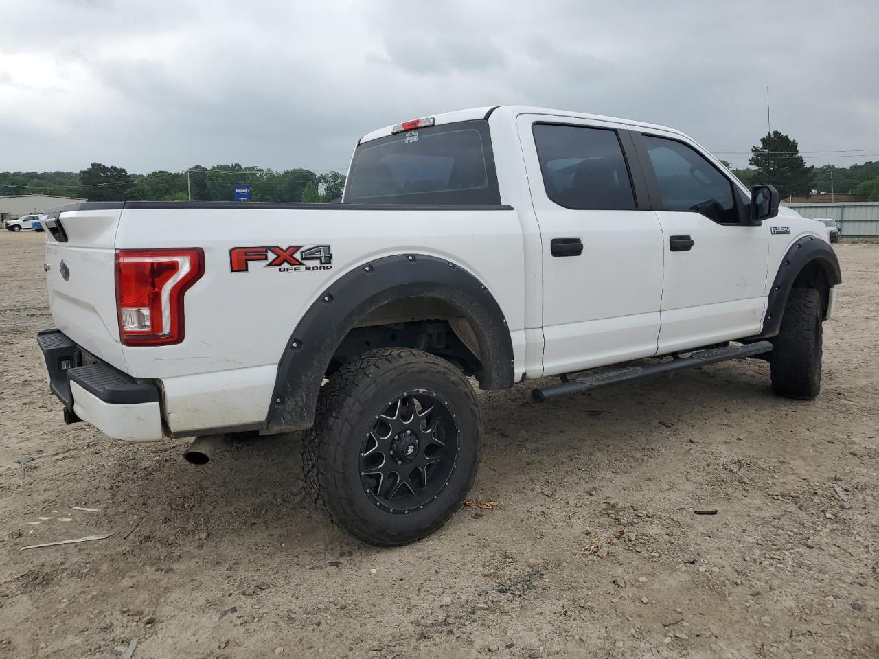 1FTEW1EF5FKE54121 2015 Ford F150 Supercrew