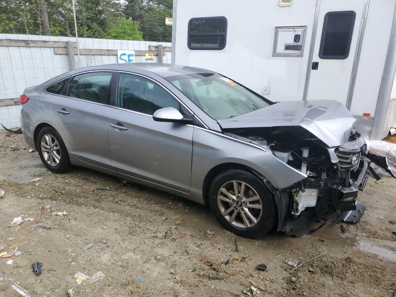 2016 Hyundai Sonata Se vin: 5NPE24AF5GH404659