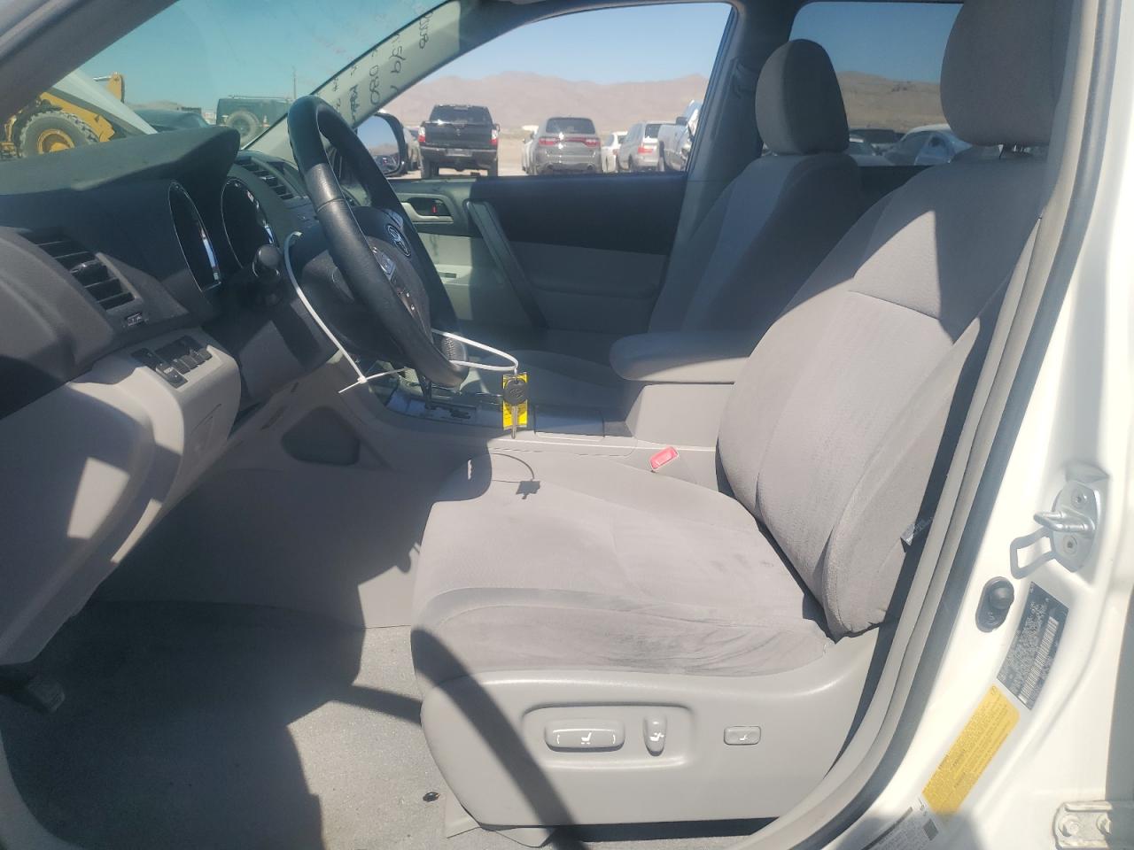 JTEES43A982095472 2008 Toyota Highlander Sport