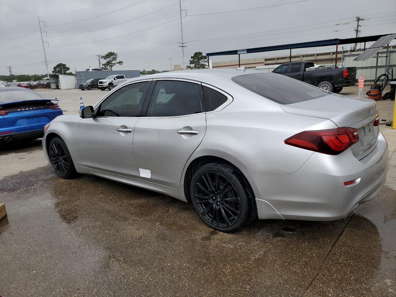 JN1BY1AP6GM220641 2016 Infiniti Q70 3.7