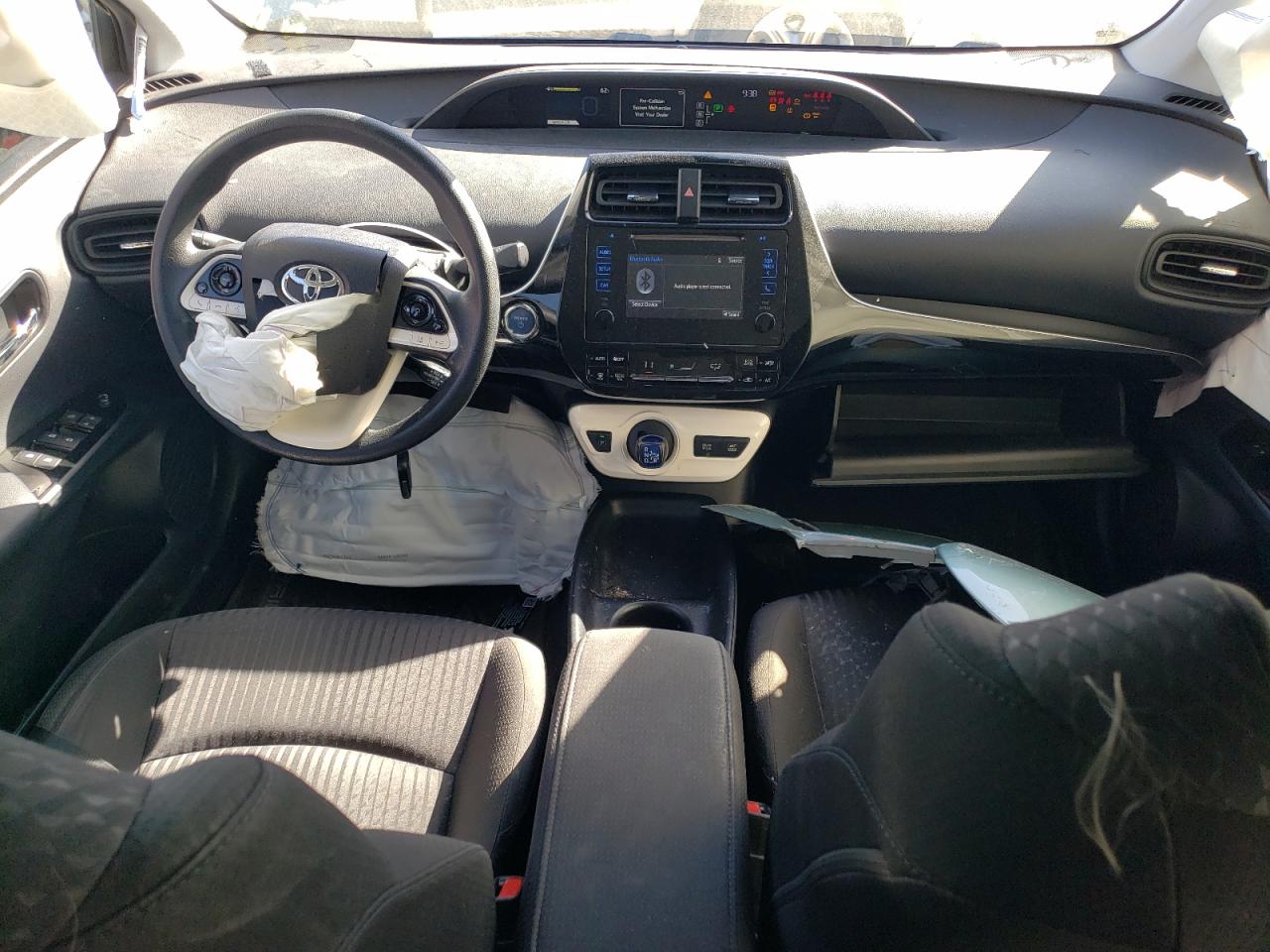 JTDKARFU6J3062765 2018 Toyota Prius