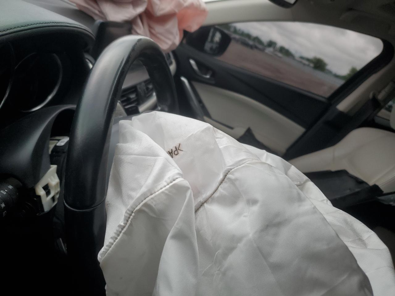 JM1GL1W59H1113076 2017 Mazda 6 Grand Touring