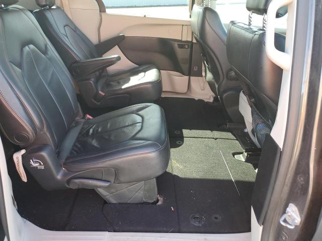 2017 CHRYSLER PACIFICA T - 2C4RC1BG4HR739260