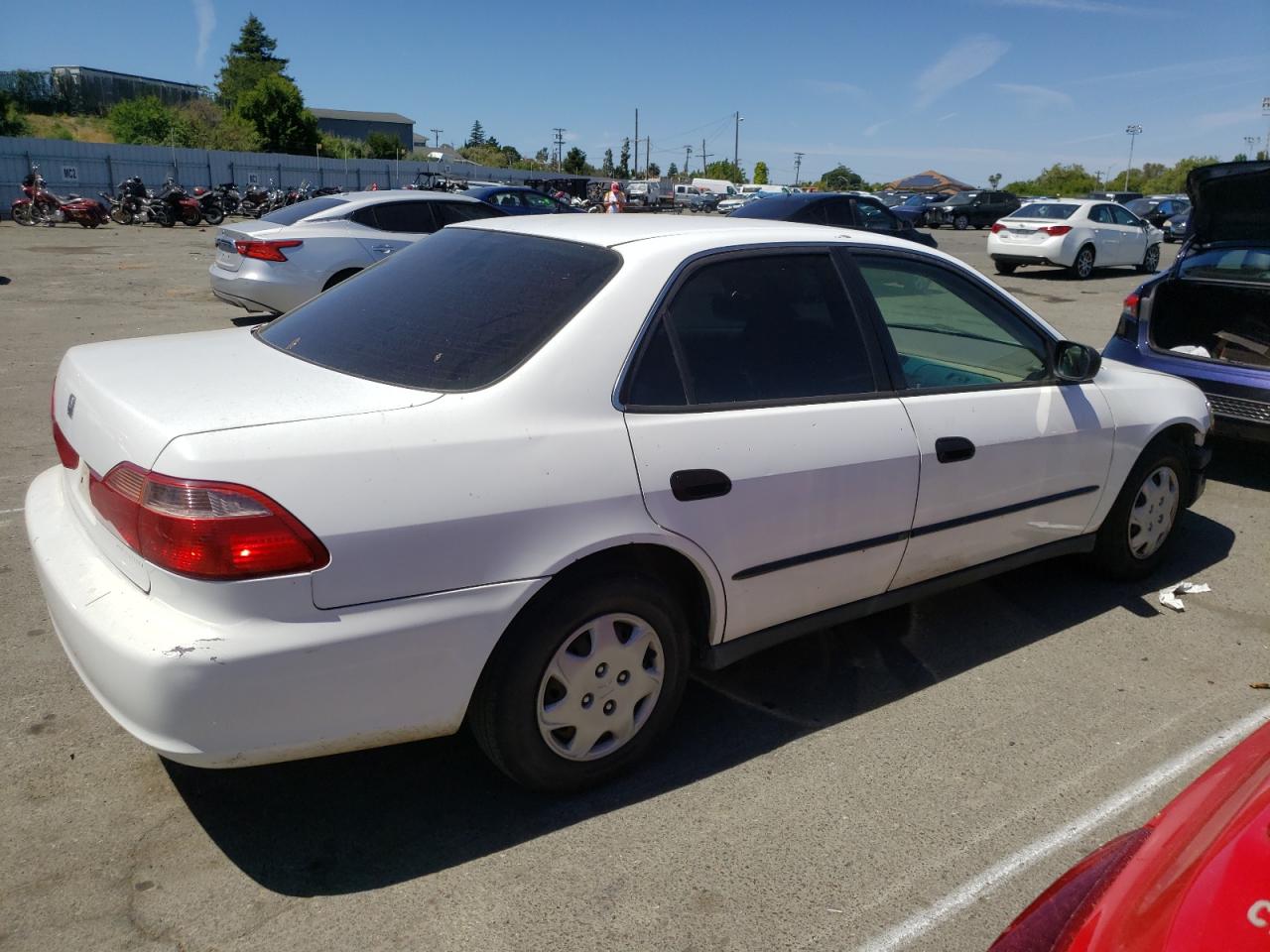 1HGCF8643XA157080 1999 Honda Accord Dx