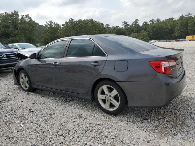 VIN 4T1BF1FK3EU865529 2014 Toyota Camry, L no.2