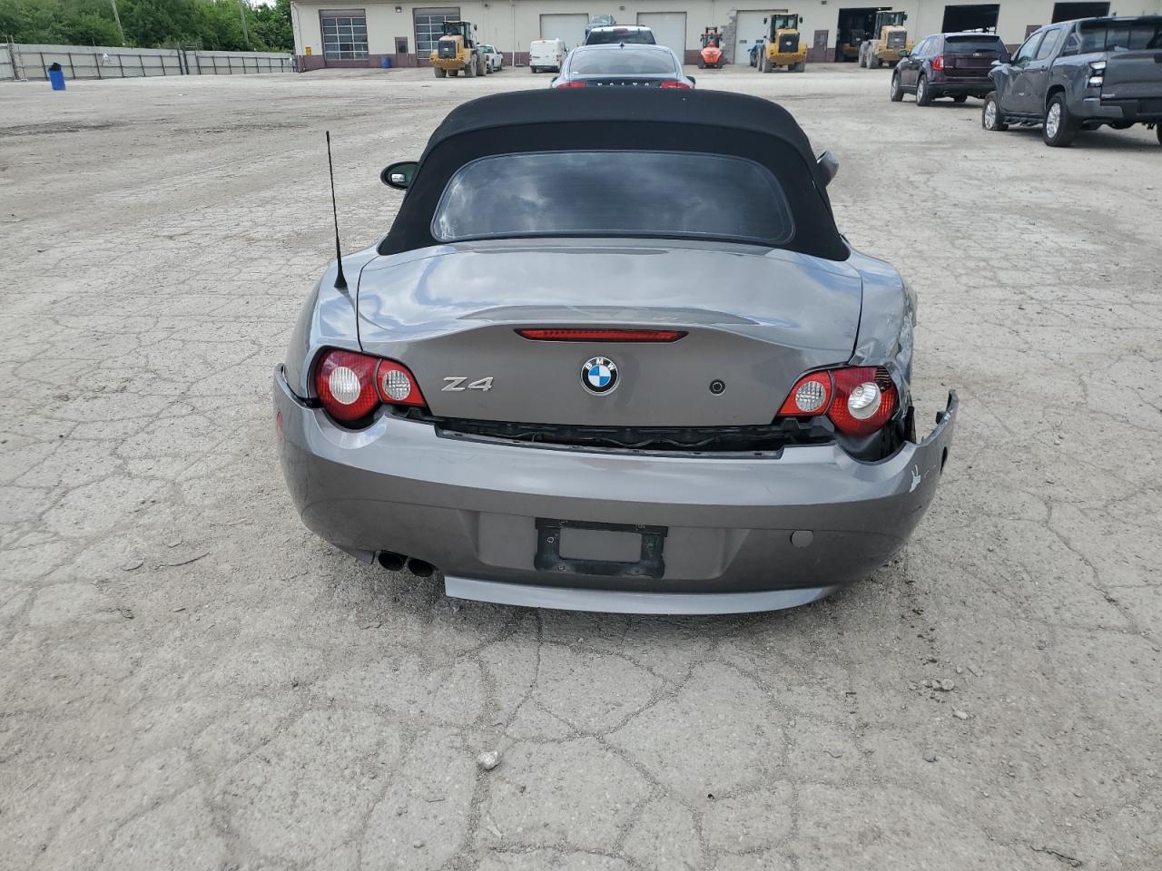 4USBT53595LT28022 2005 BMW Z4 3.0