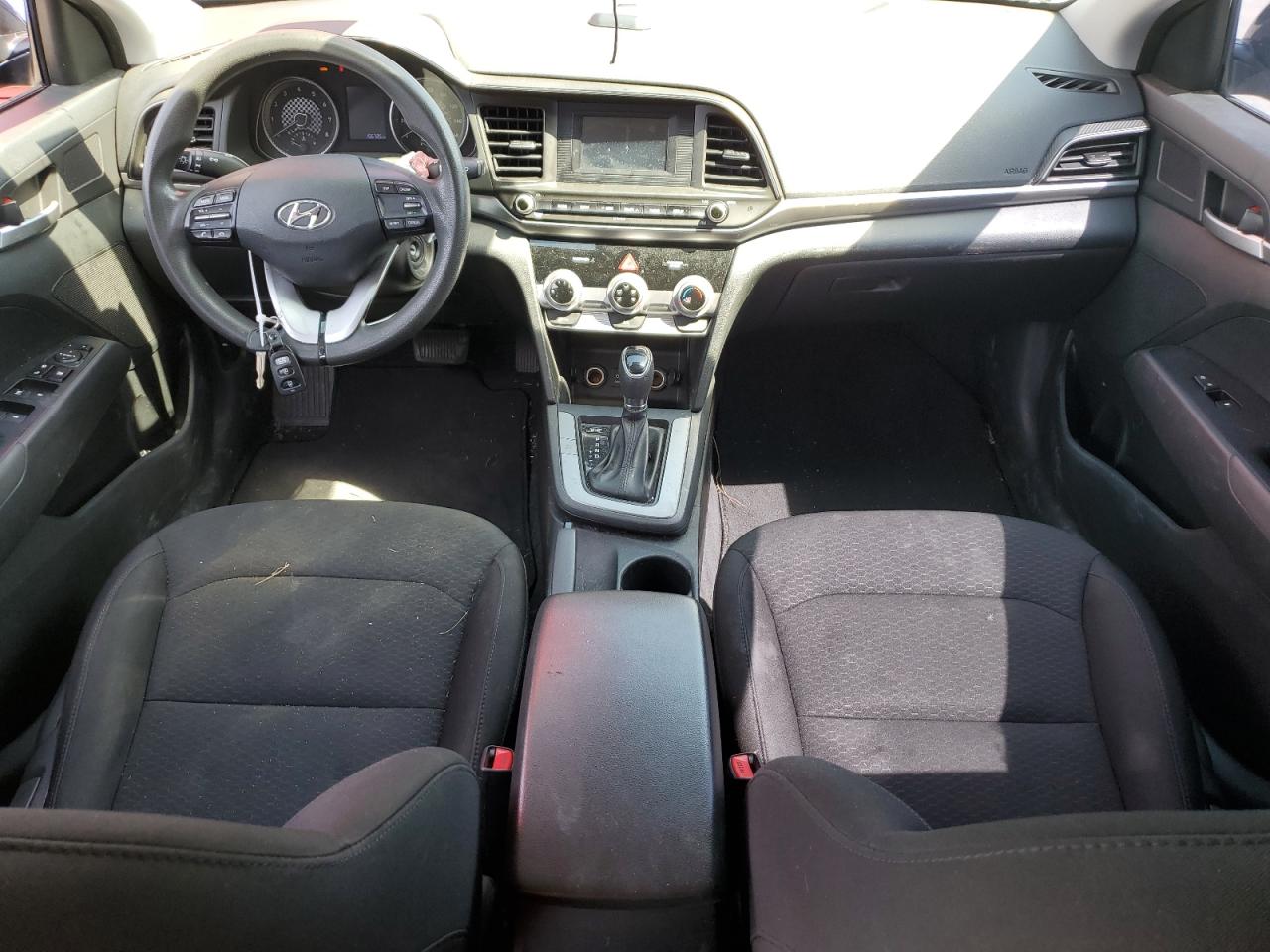 5NPD74LF5KH461785 2019 Hyundai Elantra Se
