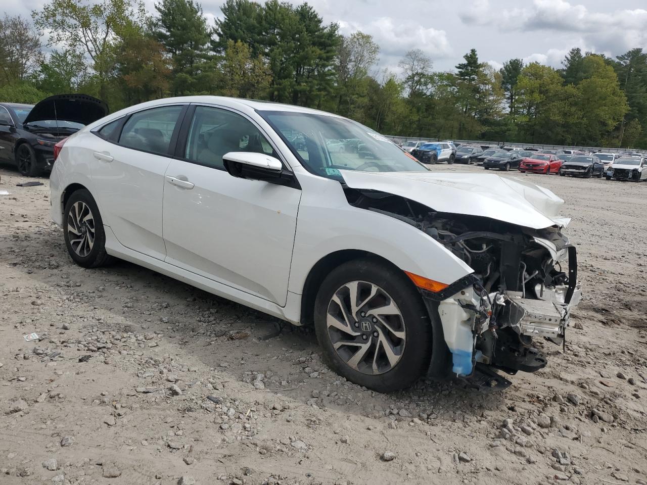 2017 Honda Civic Ex vin: 19XFC2F72HE218722