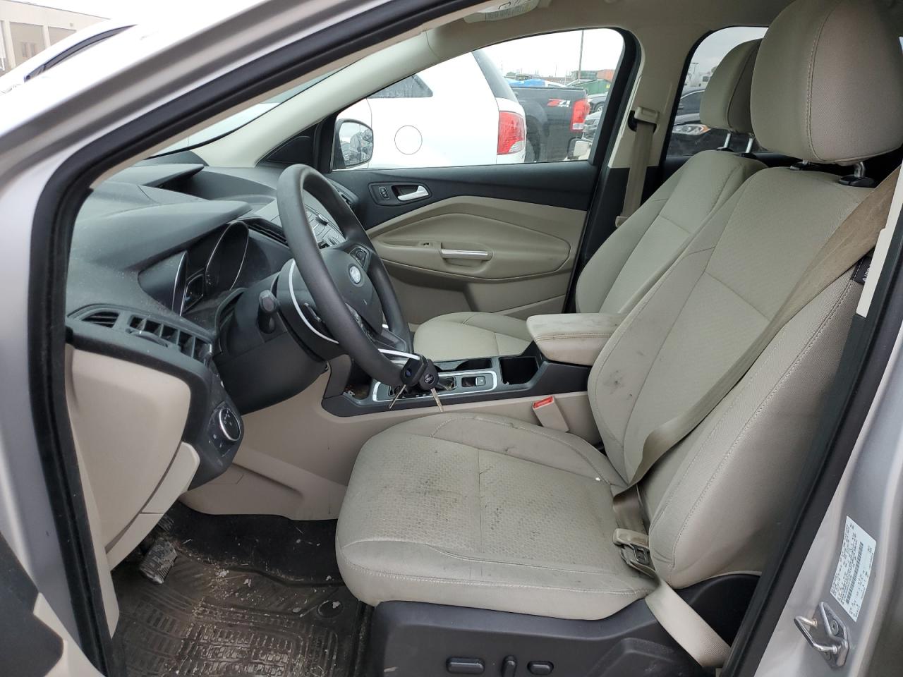 1FMCU0G92HUA12026 2017 Ford Escape Se