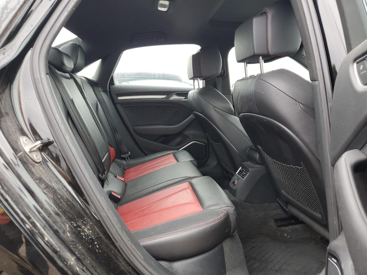 WAUF1GFF1G1060611 2016 Audi S3 Prestige