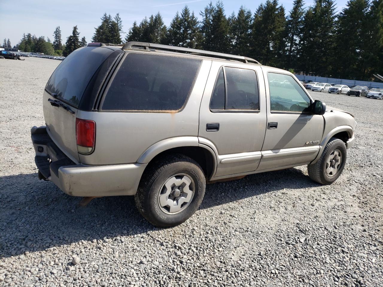 1GNDT13XX4K145734 2004 Chevrolet Blazer