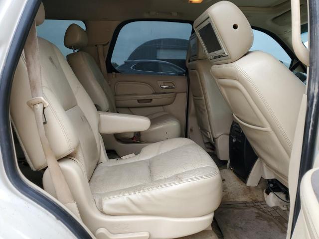 2007 Cadillac Escalade Luxury VIN: 1GYFK63817R302857 Lot: 53273494