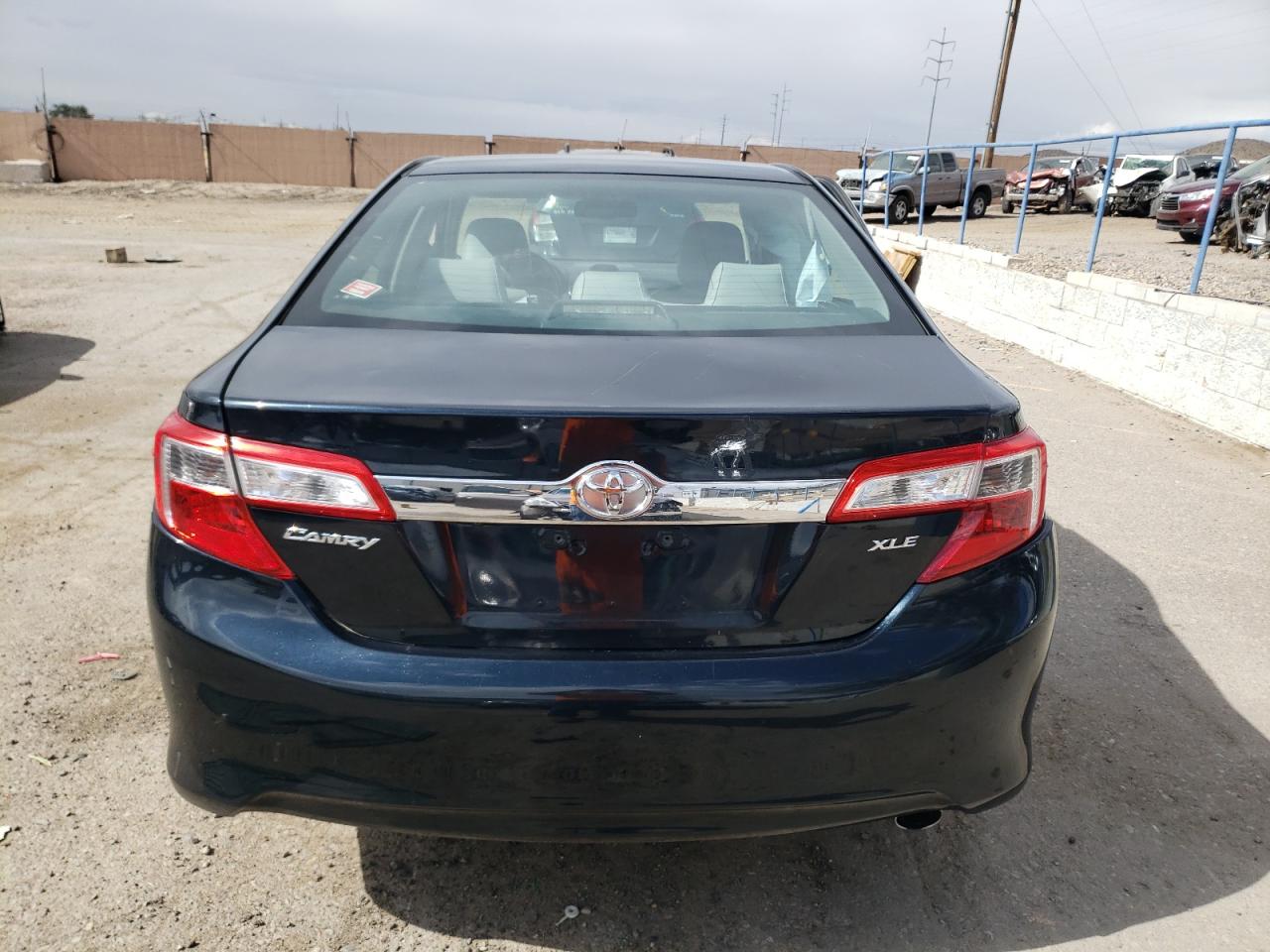 2012 Toyota Camry Base vin: 4T4BF1FKXCR165073