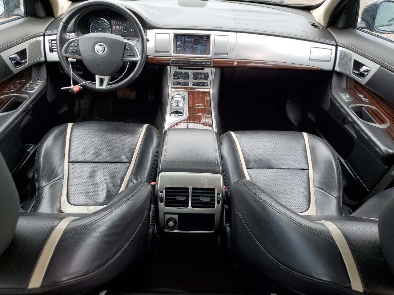 SAJXA0HB9CLS25362 2012 Jaguar Xf Portfolio