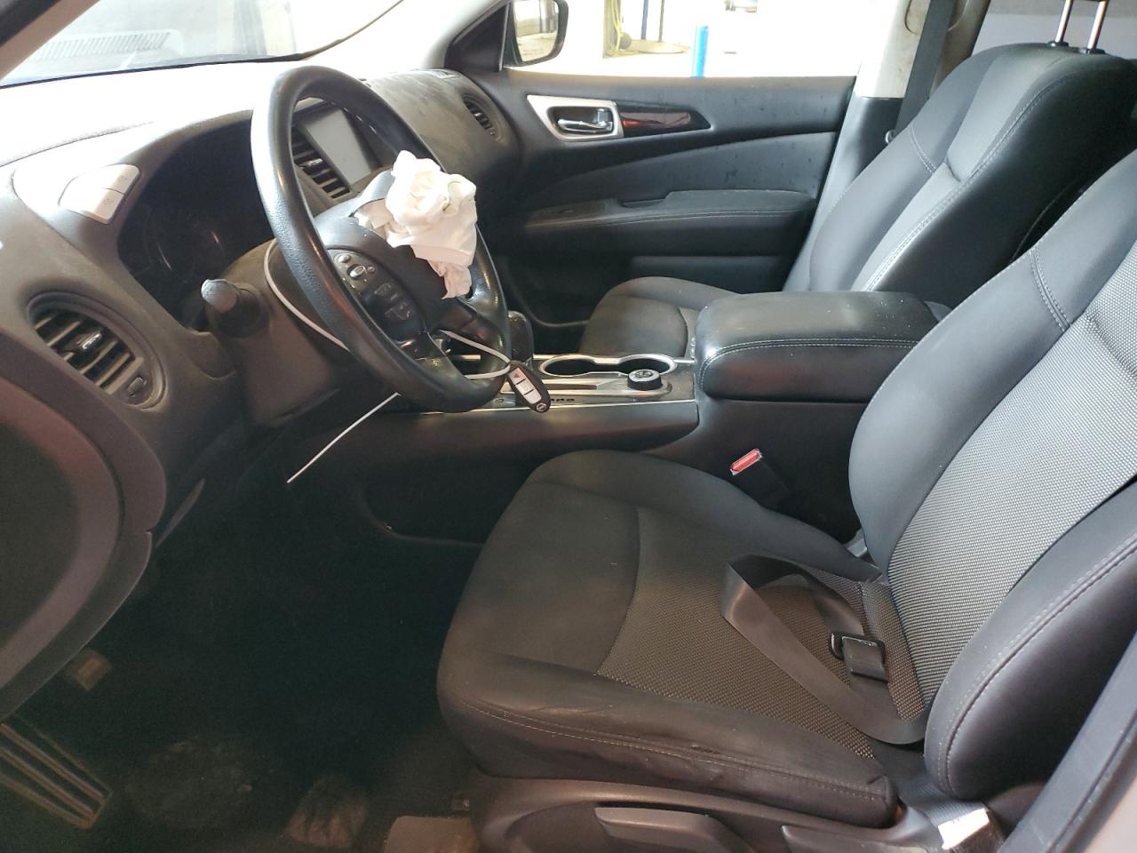 5N1DR2AM9LC613480 2020 Nissan Pathfinder S