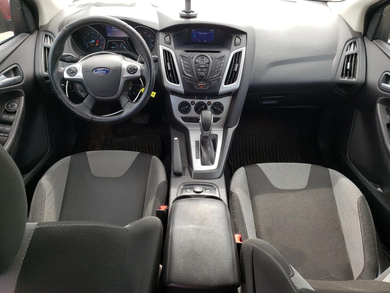 1FADP3K25EL439221 2014 Ford Focus Se