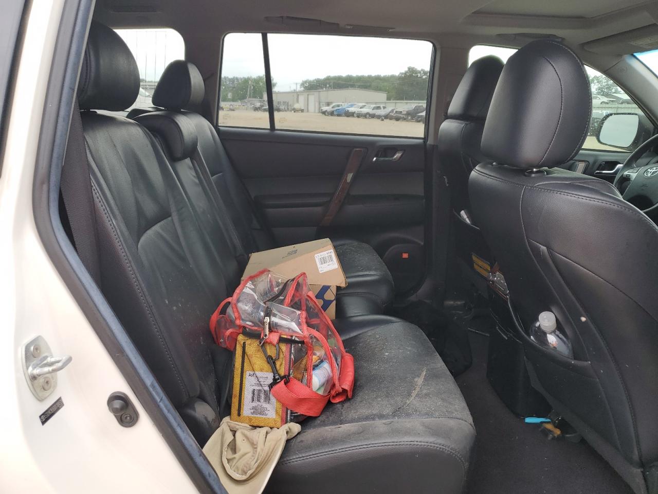 5TDYK3EH3DS104529 2013 Toyota Highlander Limited