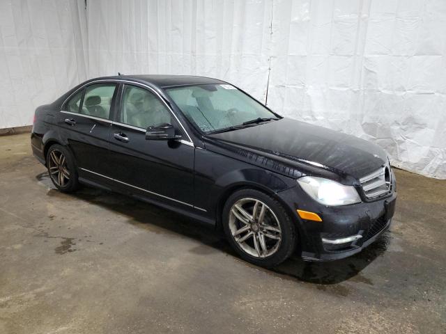 2012 Mercedes-Benz C 300 4Matic VIN: WDDGF8BB5CA701213 Lot: 53700294