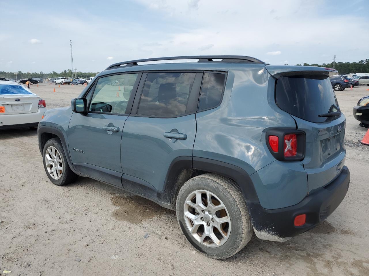 ZACCJABB7JPJ16111 2018 Jeep Renegade Latitude