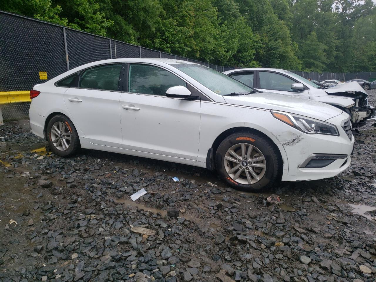 5NPE24AF0FH238064 2015 Hyundai Sonata Se