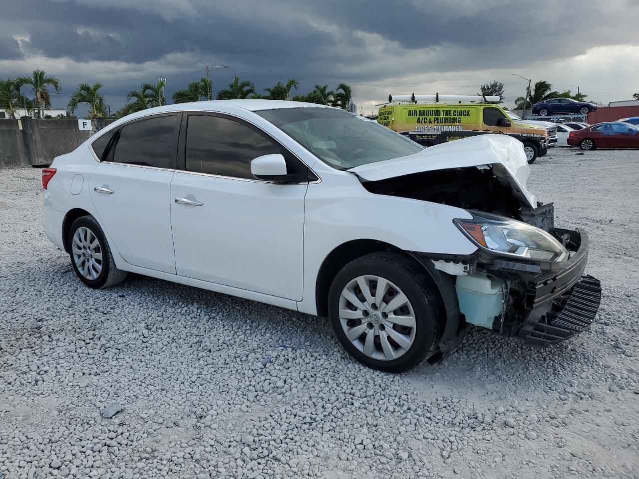 3N1AB7AP4HY257962 2017 Nissan Sentra S