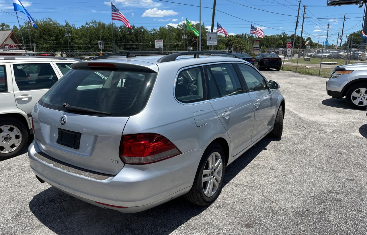 3VWPL8AJ0BM690194 2011 Volkswagen Jetta Tdi