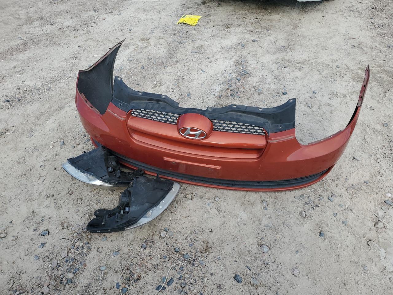 KMHCM3AC3AU167986 2010 Hyundai Accent Blue