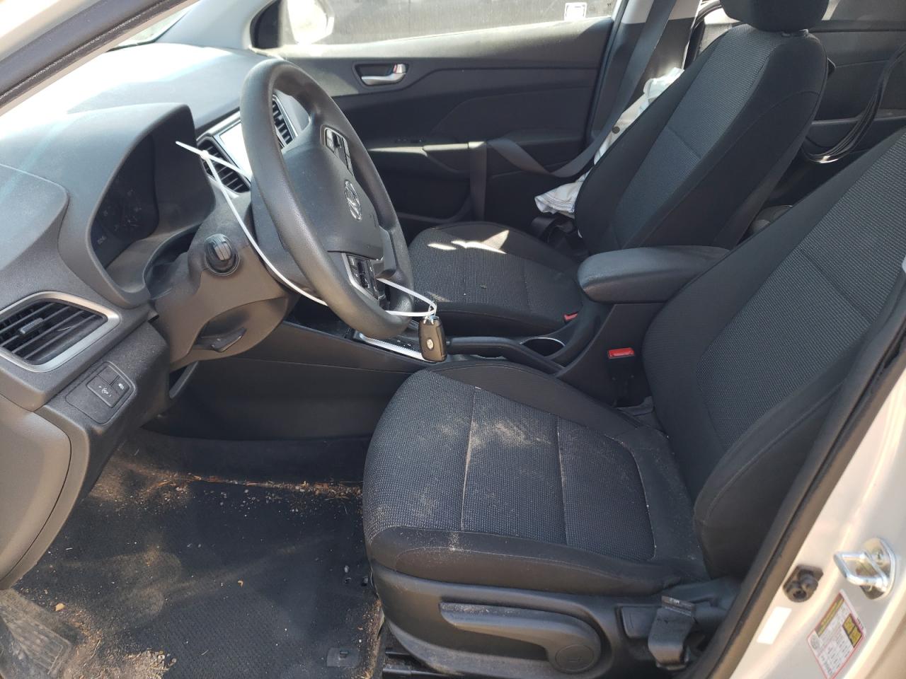 3KPC24A33JE031159 2018 Hyundai Accent Se