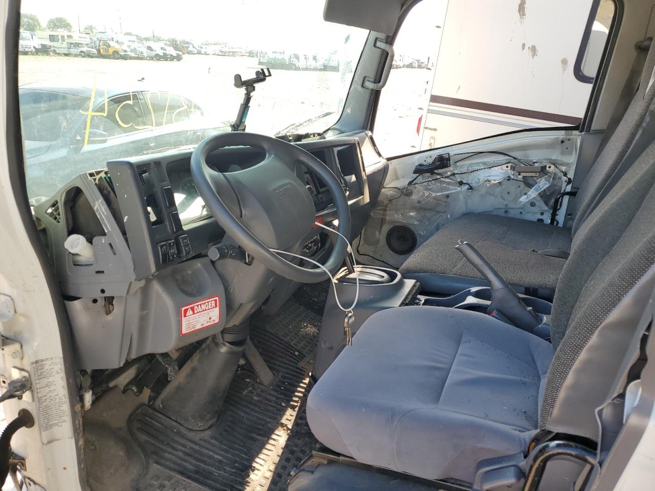 JALE5W169K7900496 2019 Isuzu Nqr