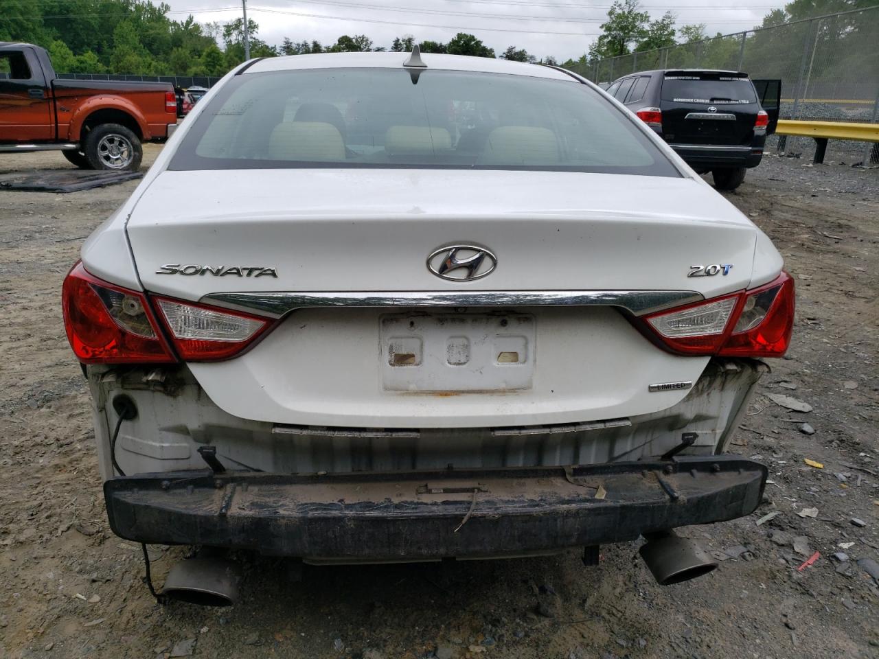 5NPEC4ABXBH243034 2011 Hyundai Sonata Se