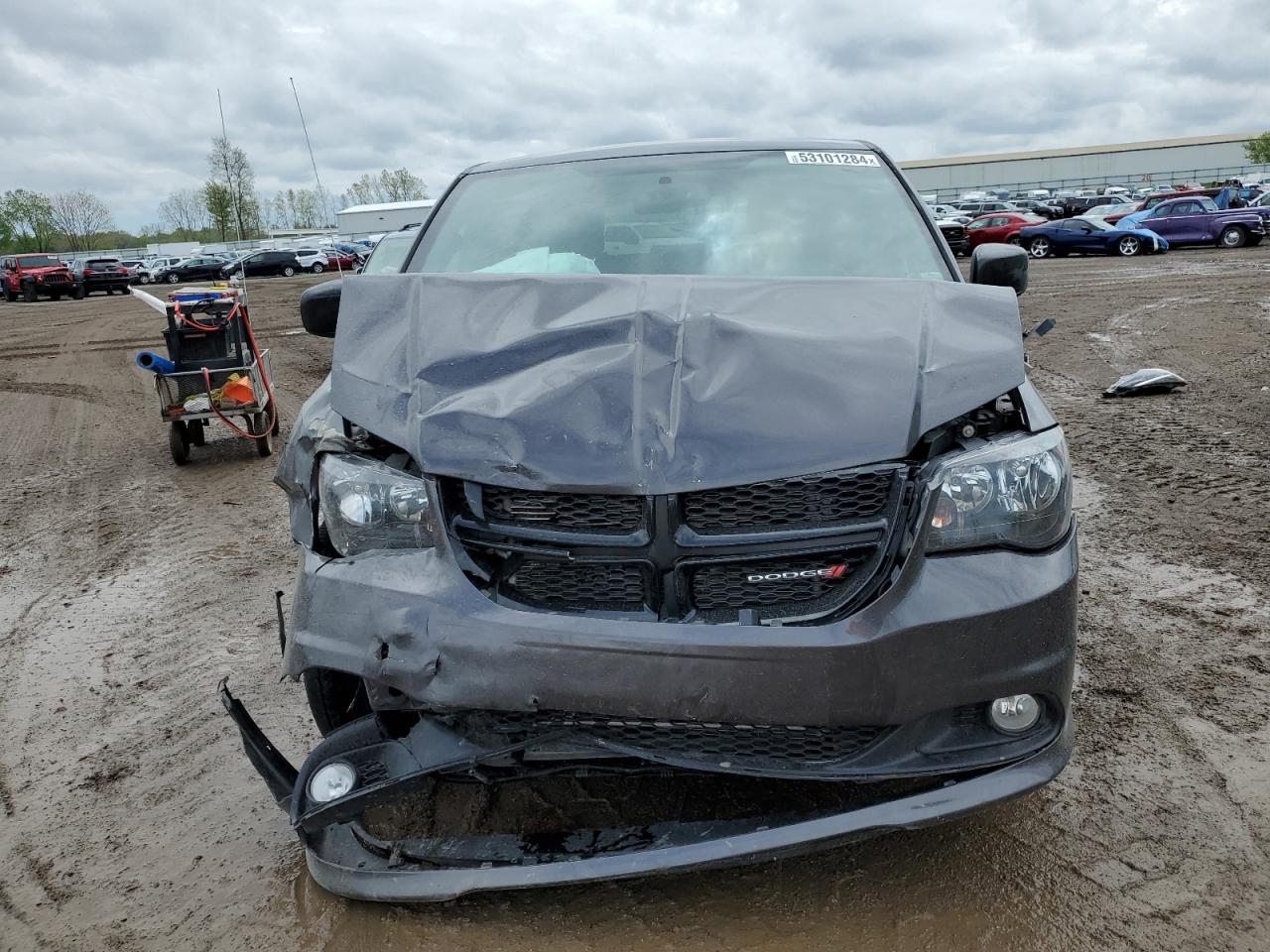 2C4RDGCG7JR137697 2018 Dodge Grand Caravan Sxt