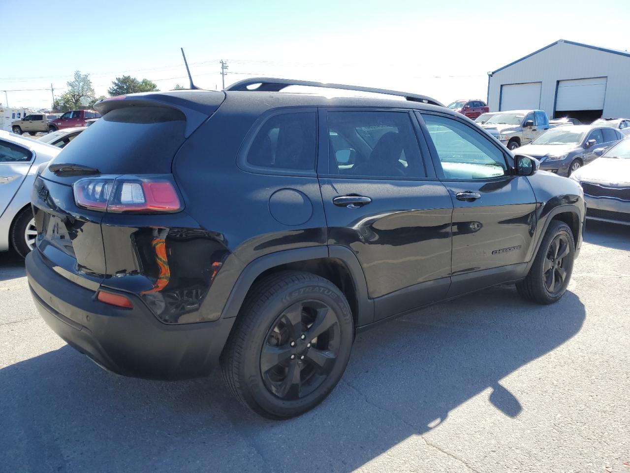 1C4PJMLN3KD462140 2019 Jeep Cherokee Latitude Plus