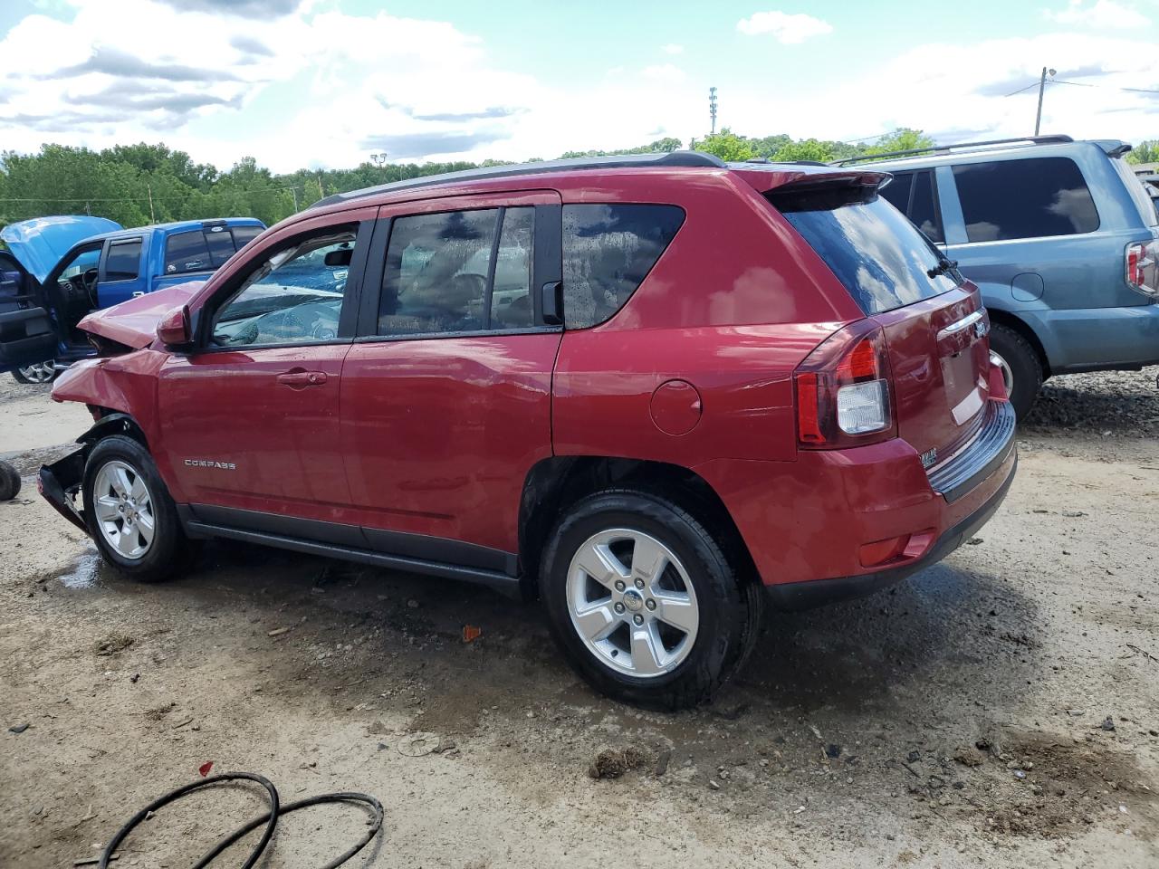 2016 Jeep Compass Latitude vin: 1C4NJCEA1GD709948