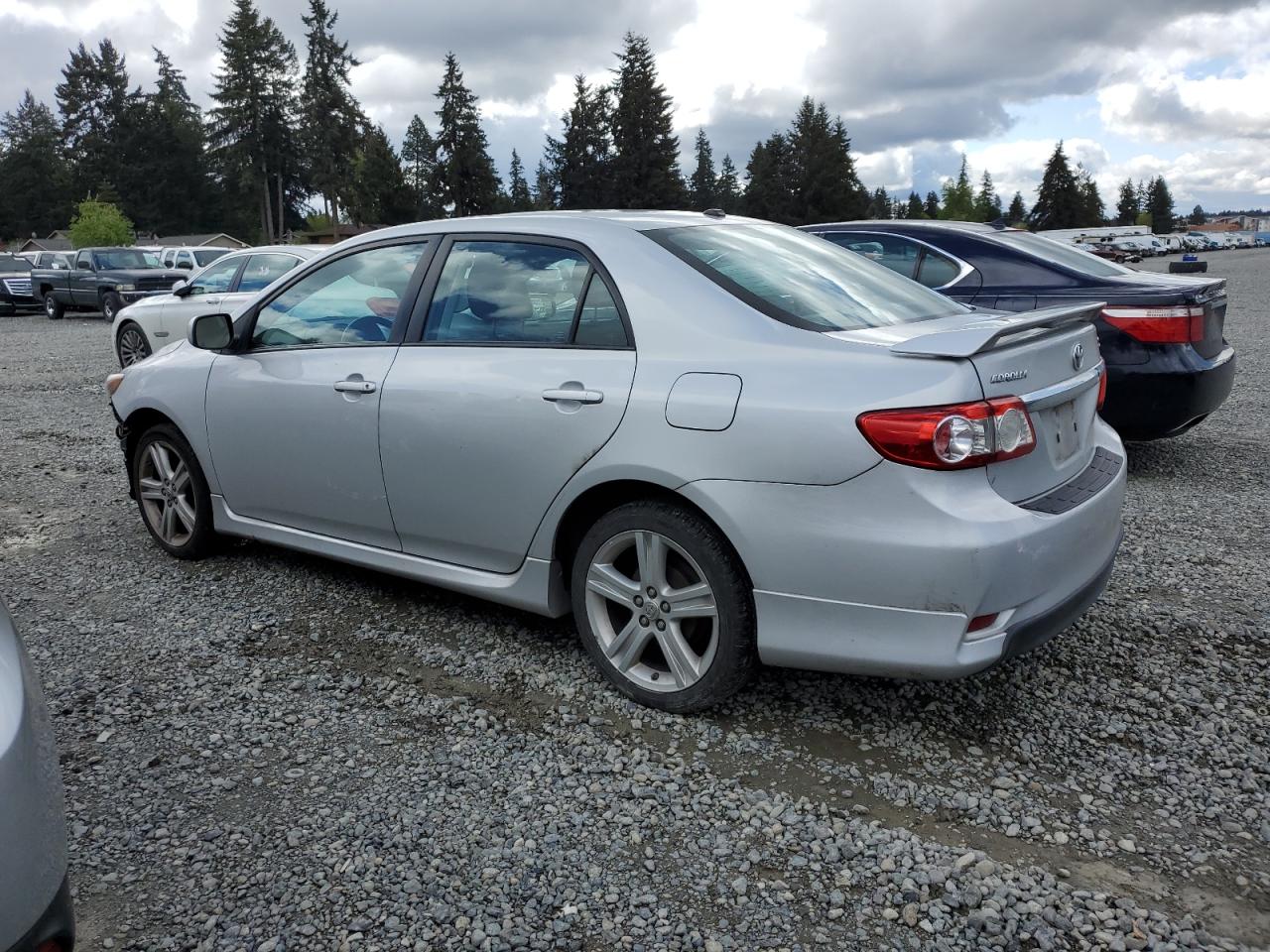 2T1BU4EE4DC118170 2013 Toyota Corolla Base