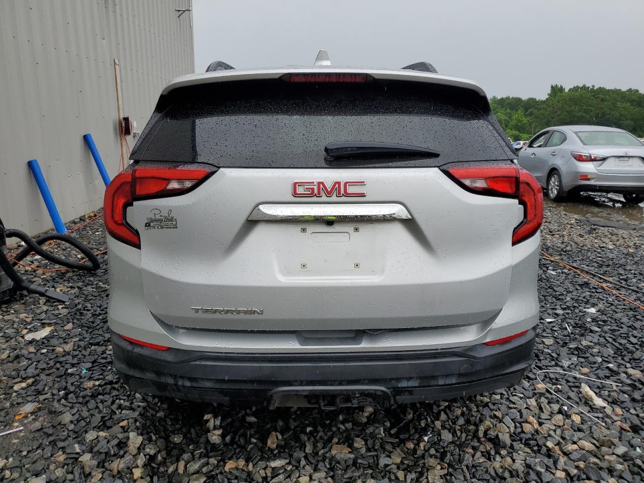 3GKALMEV5JL304652 2018 GMC Terrain Sle