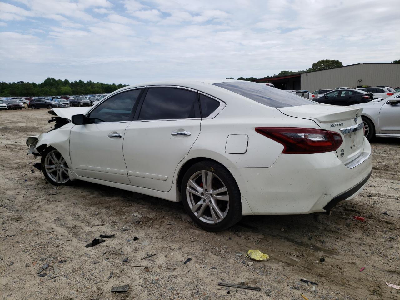 1N4AL3AP5HC251105 2017 Nissan Altima 2.5