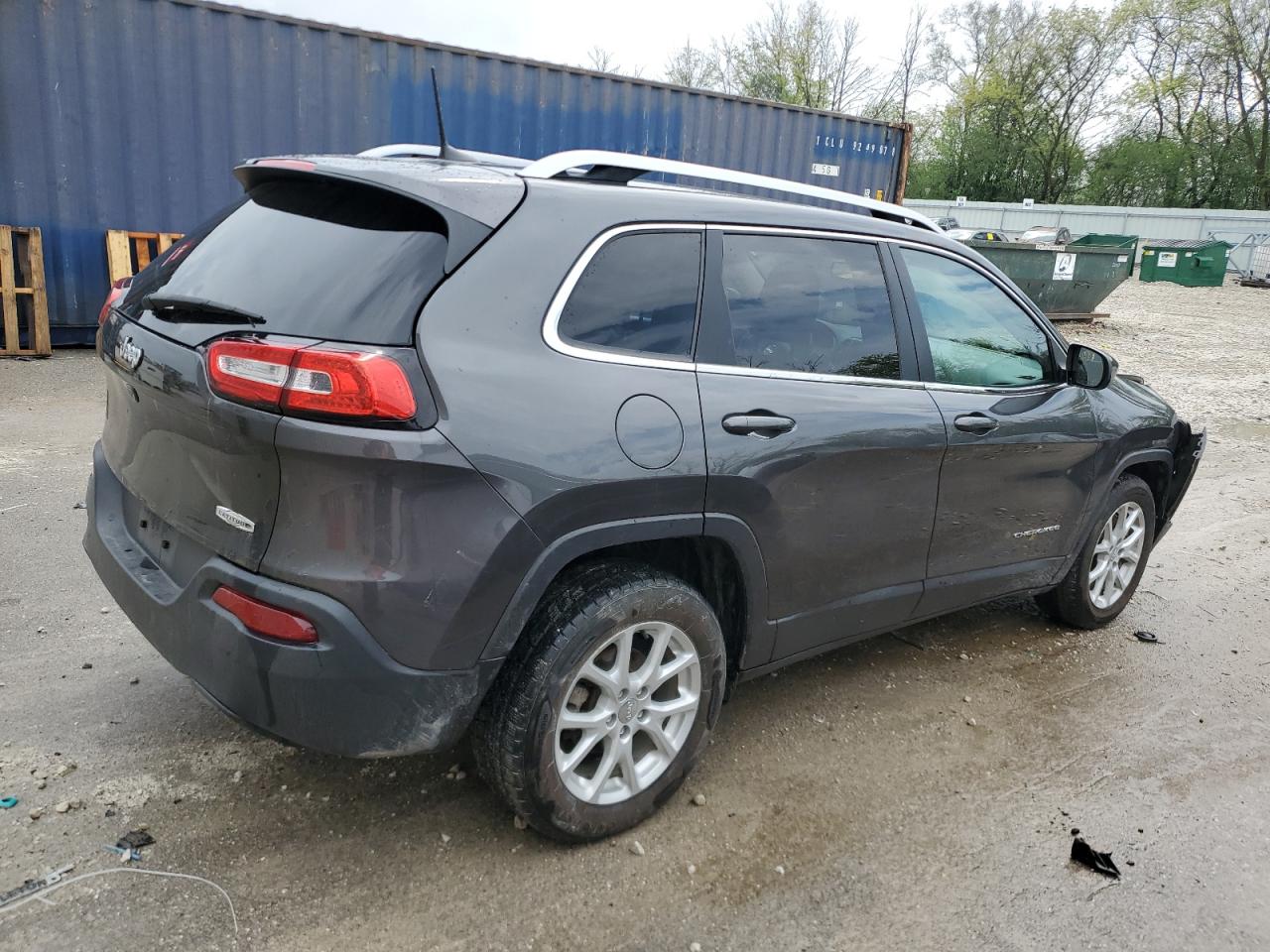 1C4PJLCB5HW535344 2017 Jeep Cherokee Latitude