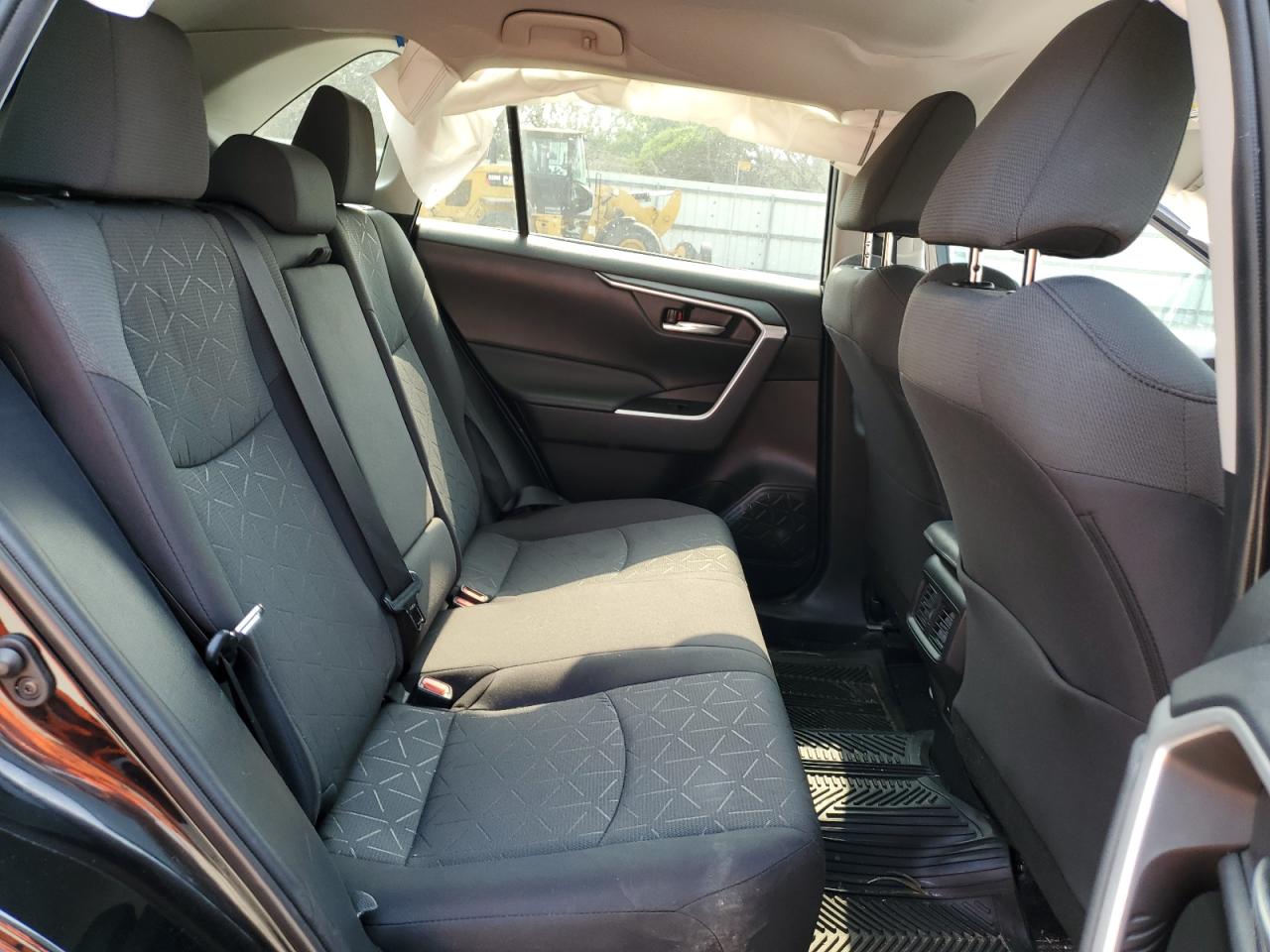 2T3W1RFV9MC148570 2021 Toyota Rav4 Xle