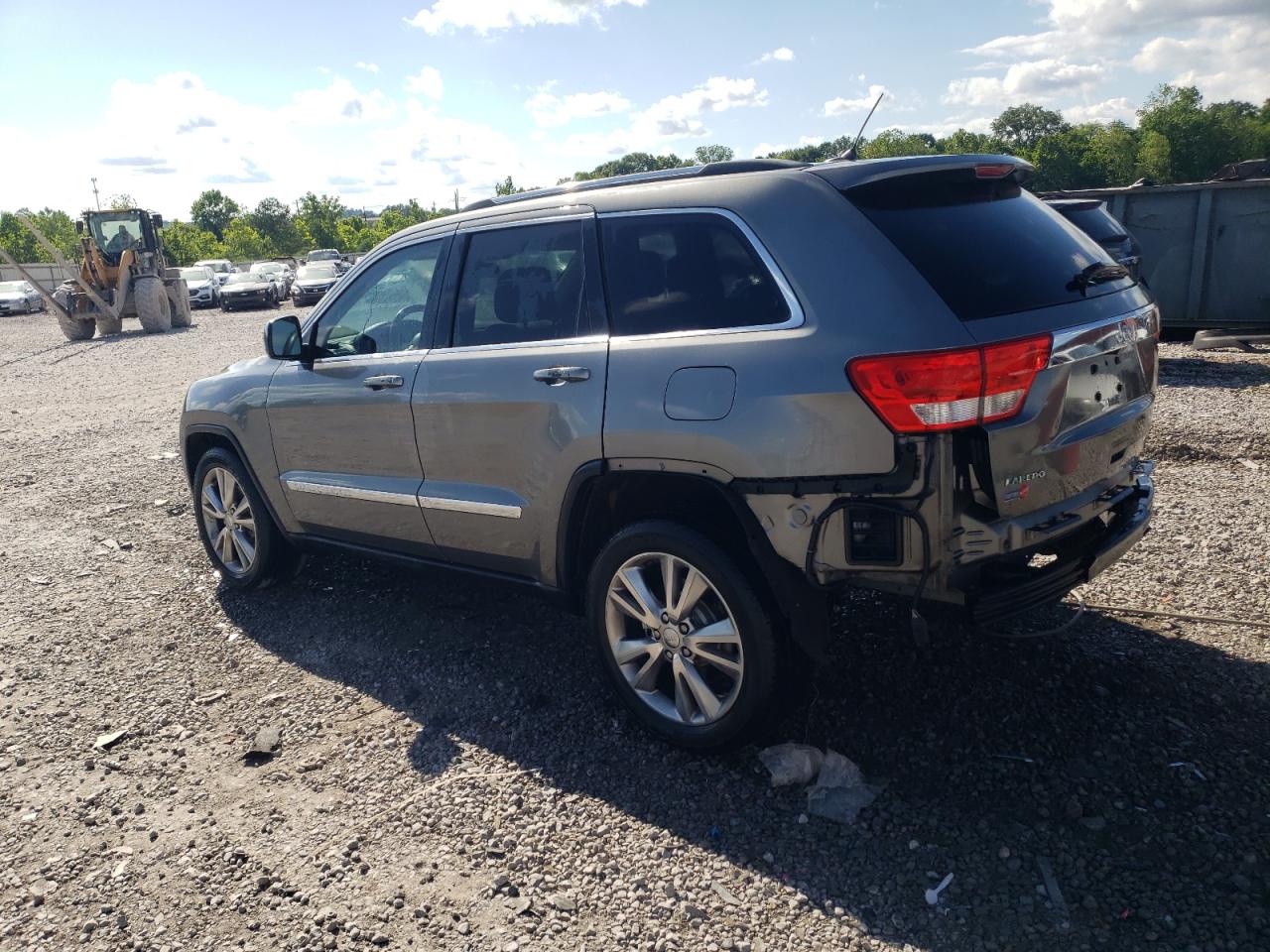 1C4RJEAG4DC538122 2013 Jeep Grand Cherokee Laredo