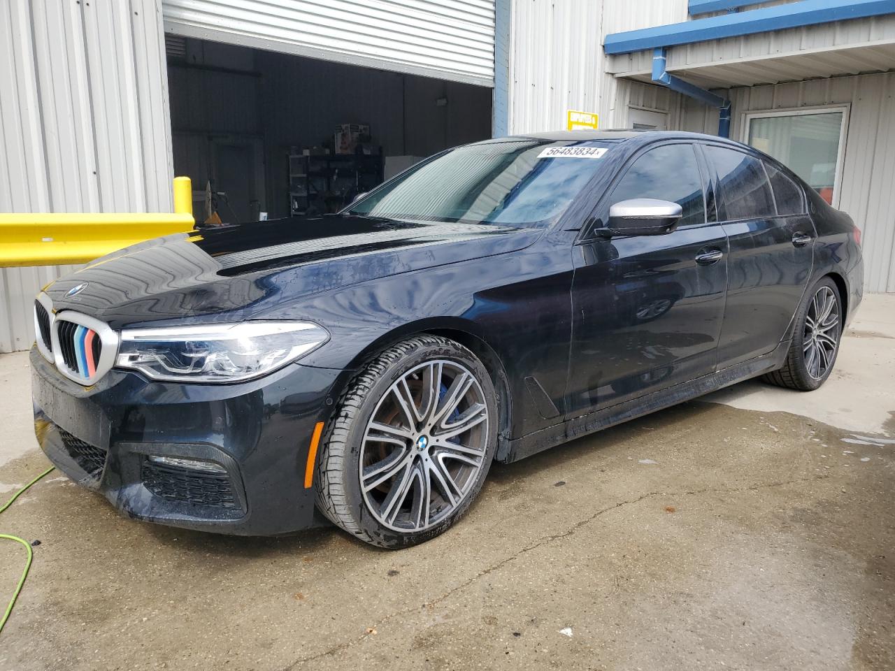 WBAJB9C57JB034918 2018 BMW M550Xi